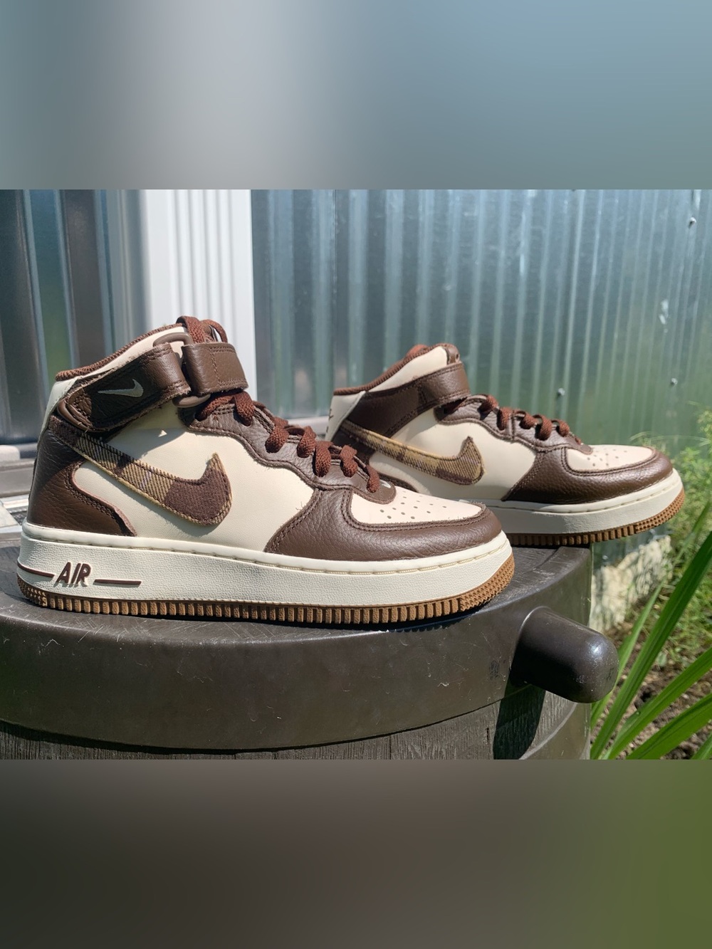 Nike Air Force 1 Mid ‘07 Brown Plaid
Nike DV0792-100
Size 4 (23cm/same as 4Y)